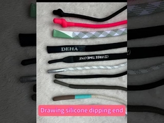 सिलिकॉन सिरों के साथ खेल के कपड़े कस्टम ड्रॉस्ट्रिंग कॉर्ड