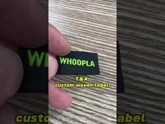 कस्टम कपड़े कपड़े कढ़ाई लेबल कॉलर कस्टम कपड़े कढ़ाई लोगो टैग समर्थन Cus