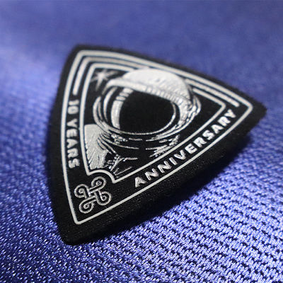 Wholesale High Quality 3D Clothing logo Heat Printing Transfer Silicone Circular Label for T-shirt Handbag Hats Shoes